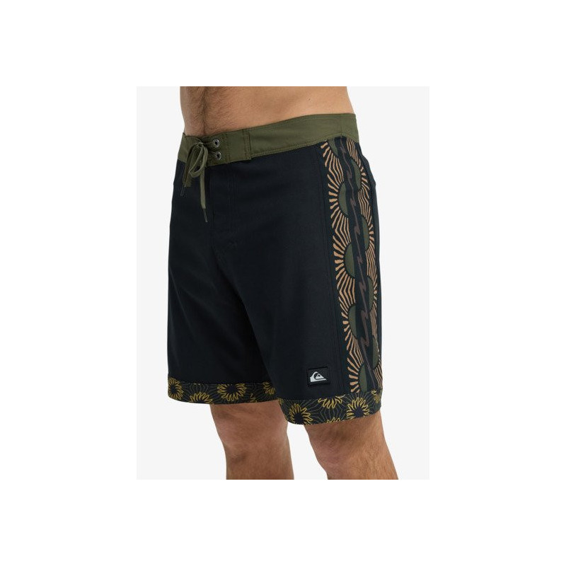 BERMUDA QUIKSILVER NOMAD